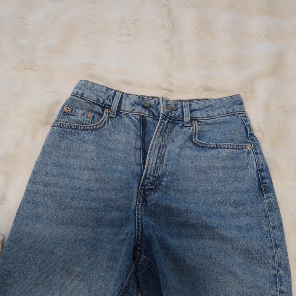 H&M Bermuda Short (Size 4)